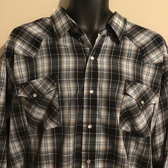Ely Cattleman Other - 🔥🔥SALE! NEW CONDITION, ELY CATTLEMEN, PEARL BUTTONS, SIZE 2XLT